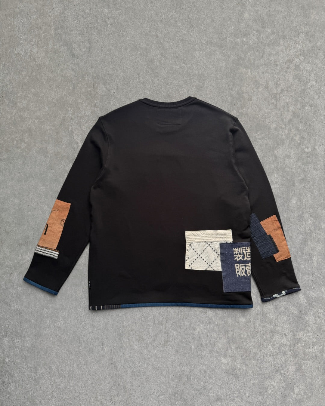'm' for the maker : kinship sweatshirt - xl