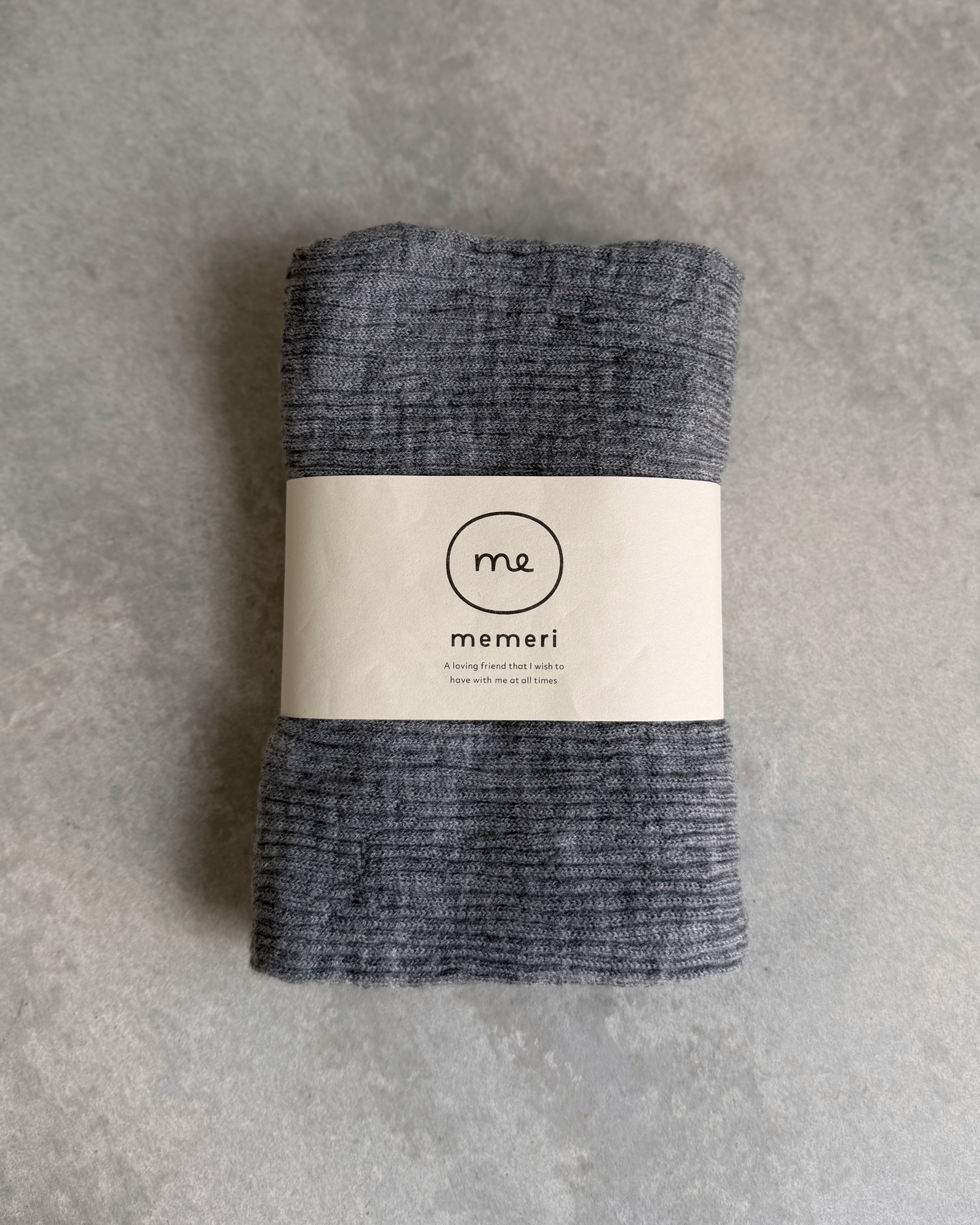 memeri : merino wool loop scarf