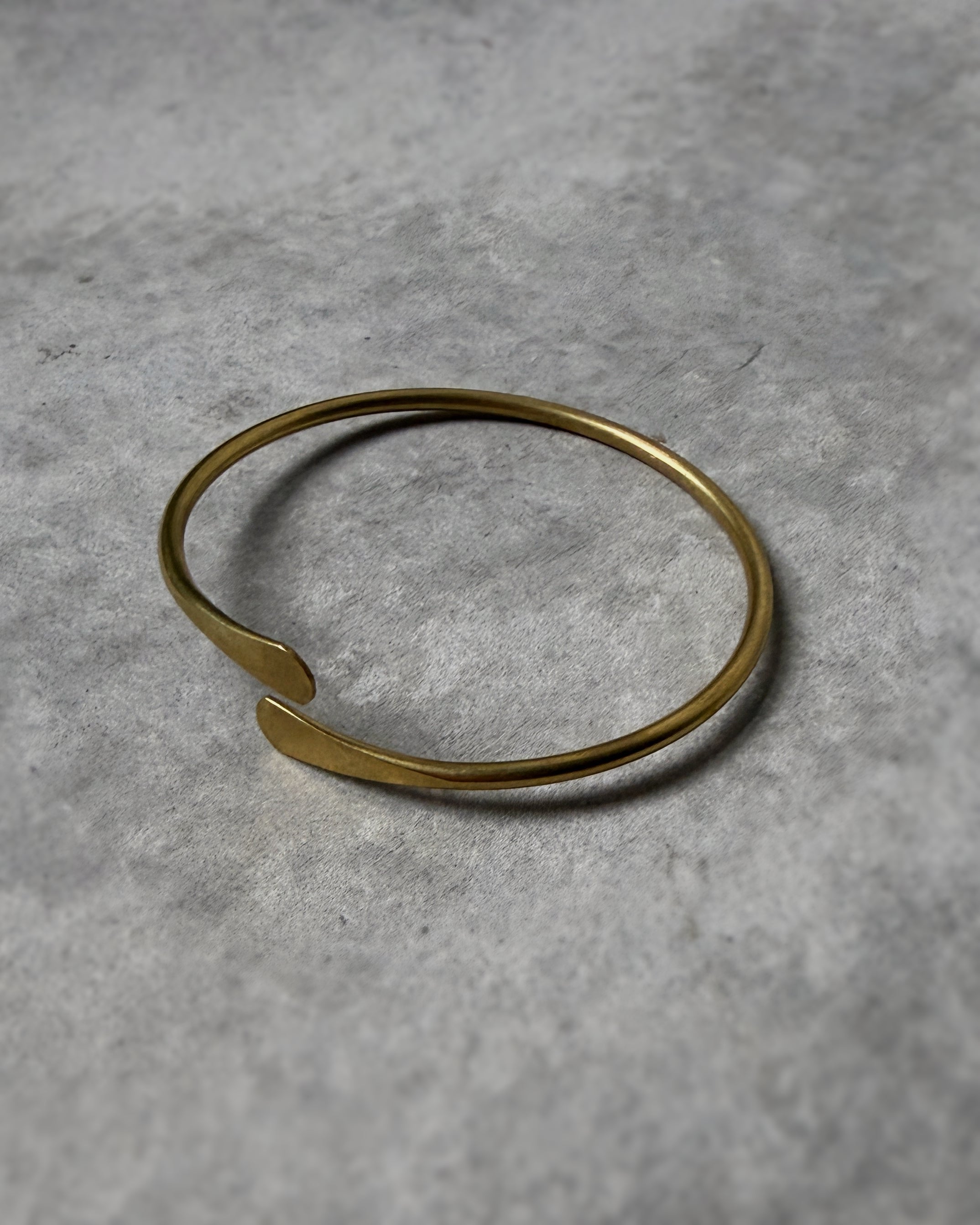 milk-toast : optimistic bangle