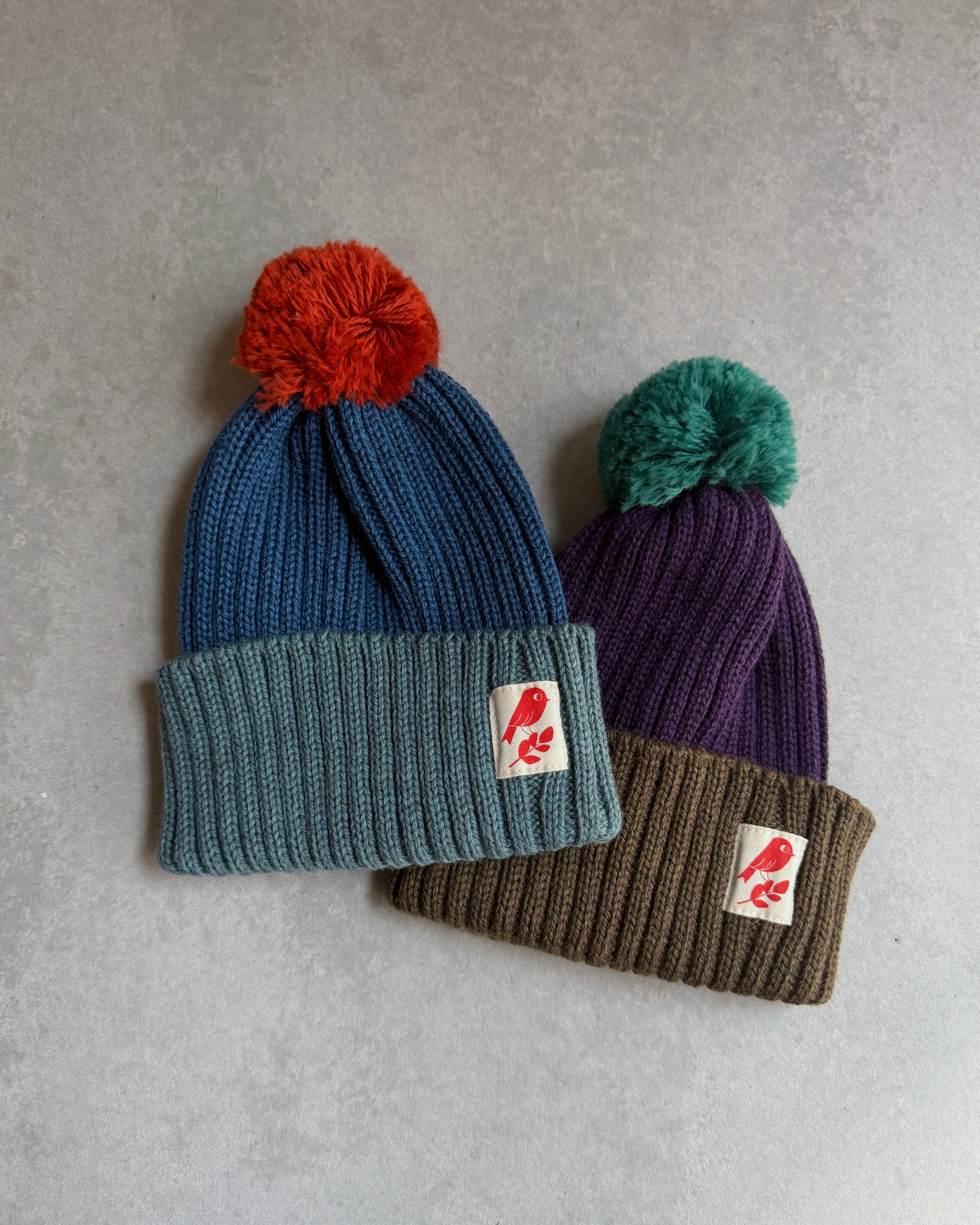 Silverstick : pom pom wool beanie