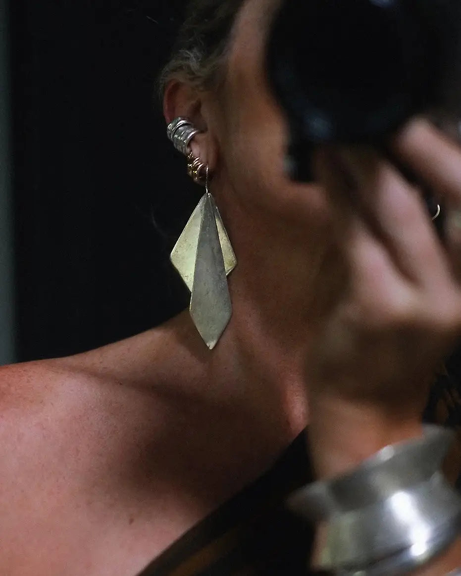 Ewa : silver sentani earrings