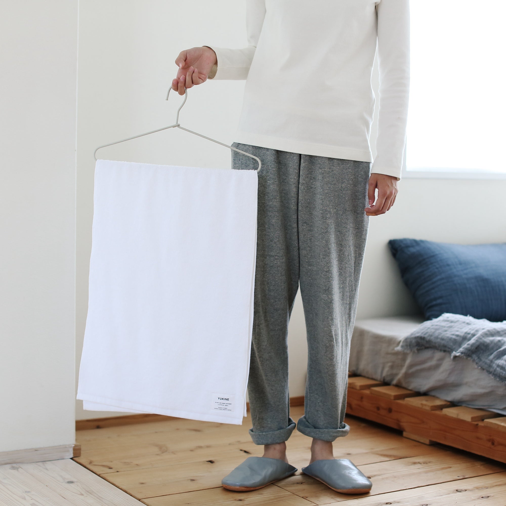 SHINTO TOWEL : yukine medium bath towel