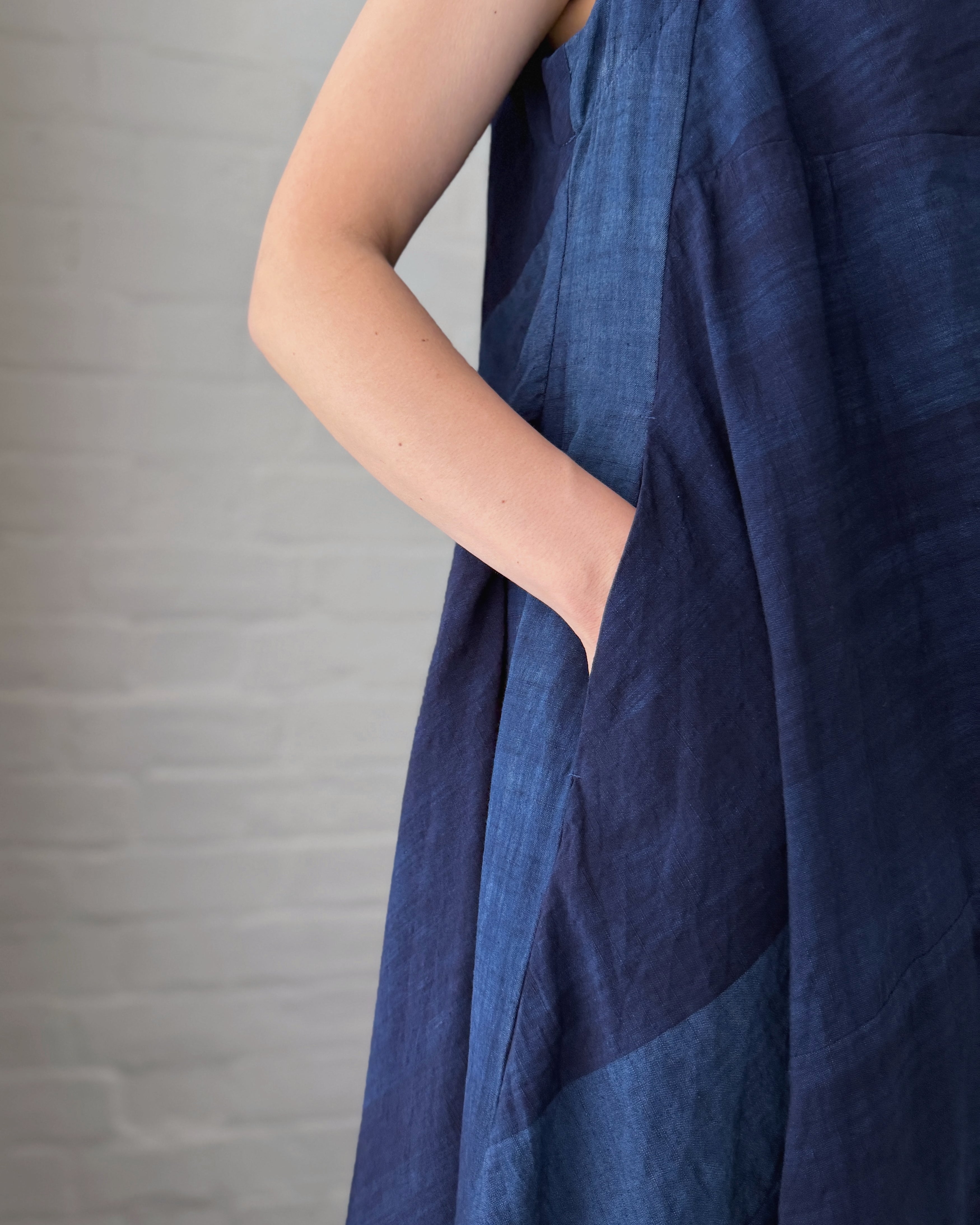 Kasuri : indigo dress