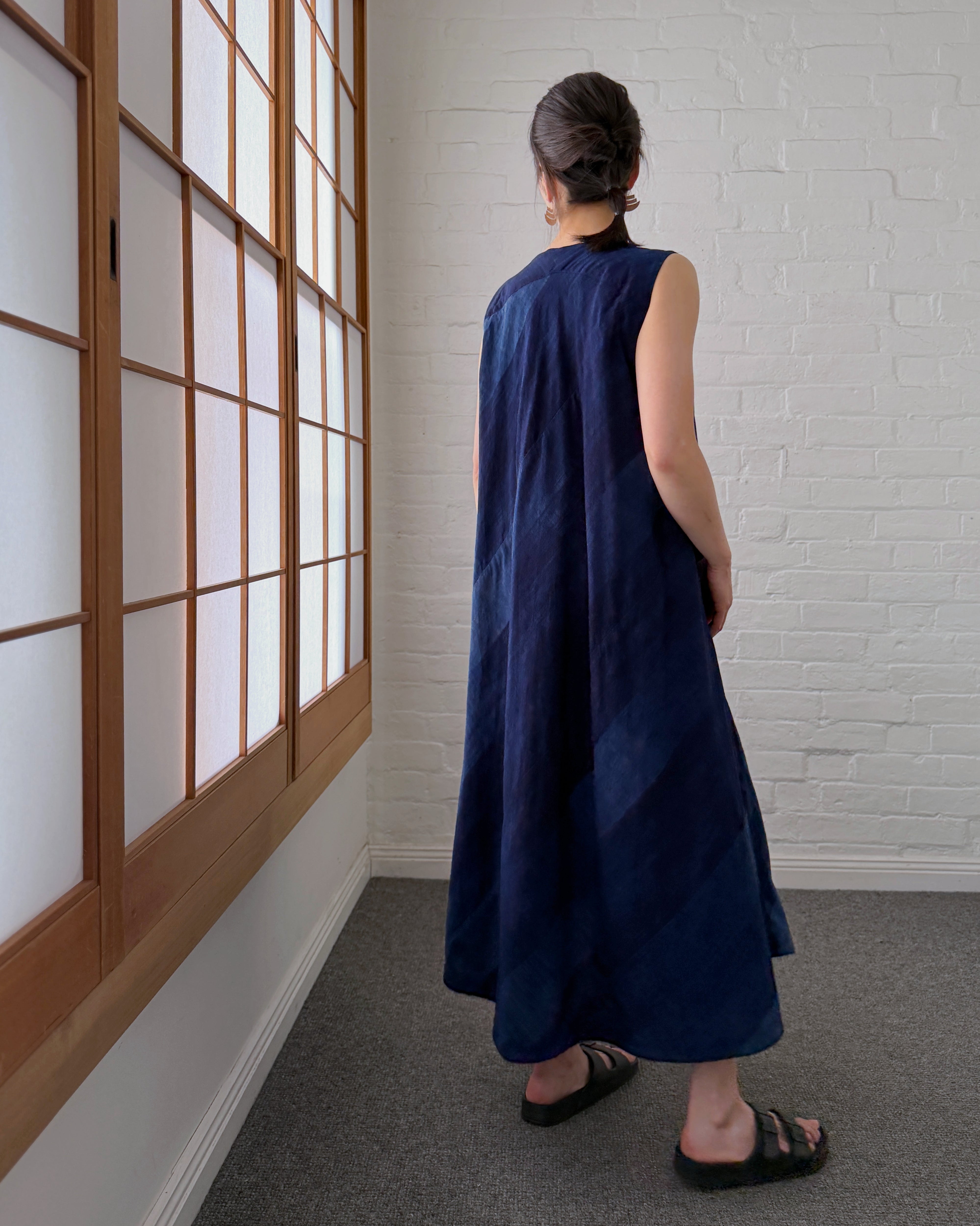 Kasuri : indigo dress
