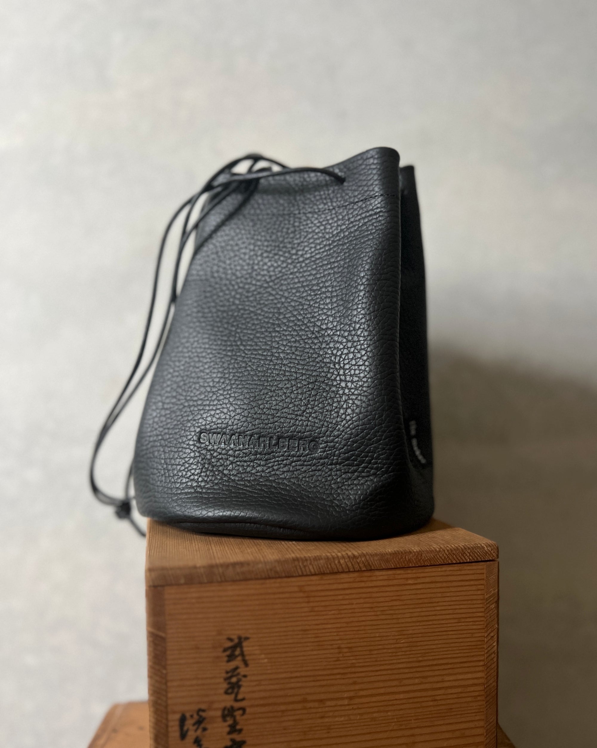 Swaanarlberg japanese leather bag, sewn in Spain