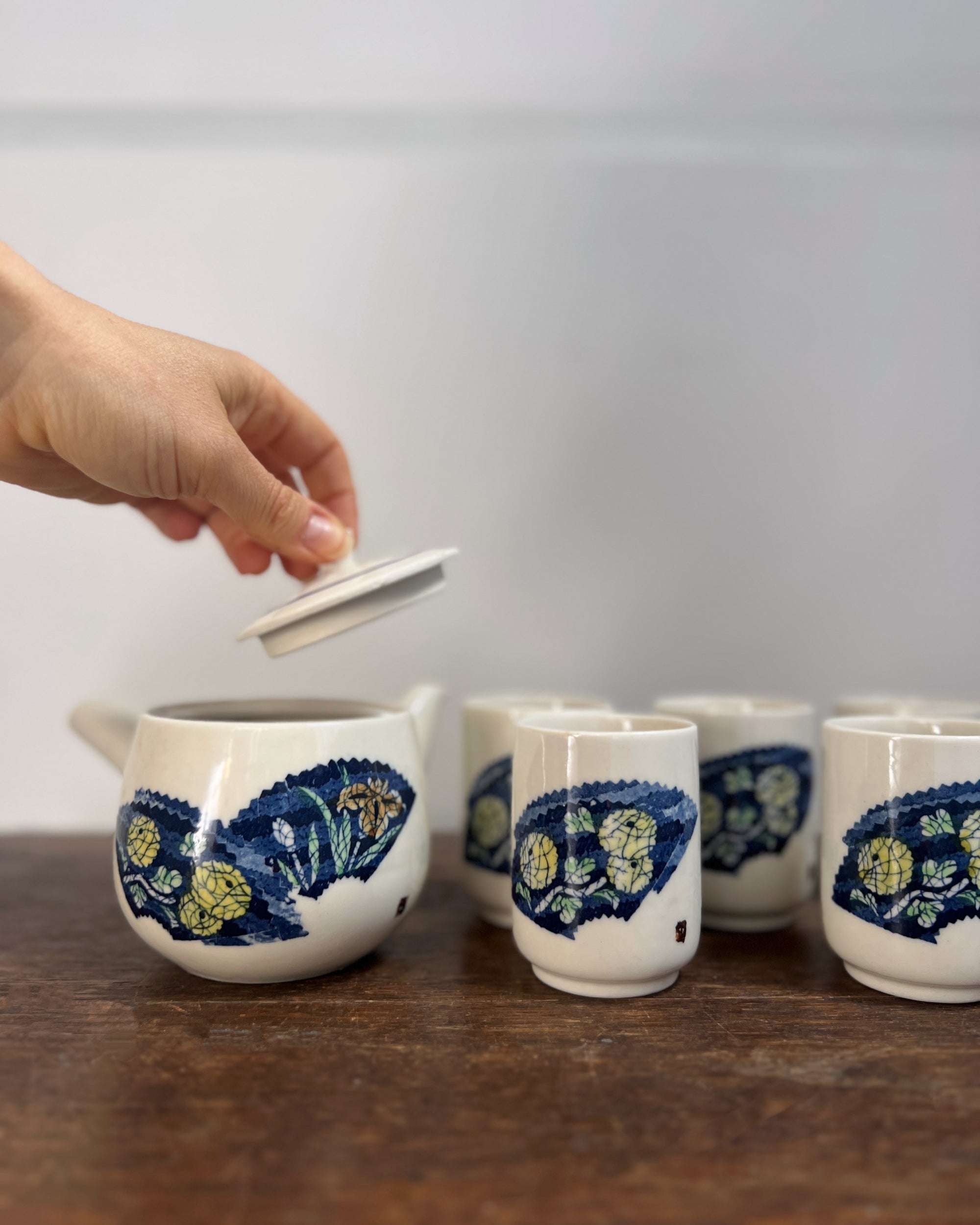 vintage ceramic Japanese tea set