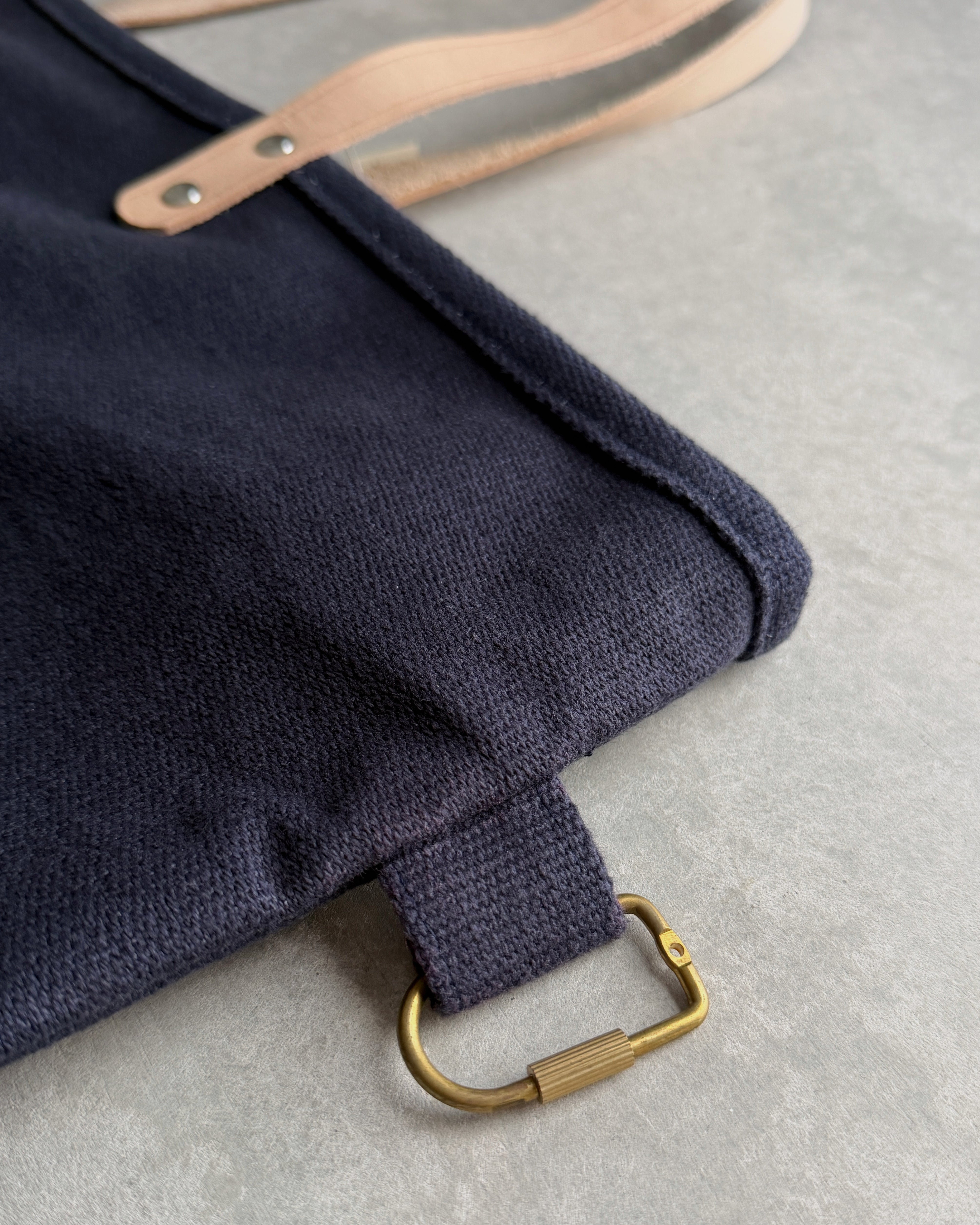 canvas tote bag in bluestone