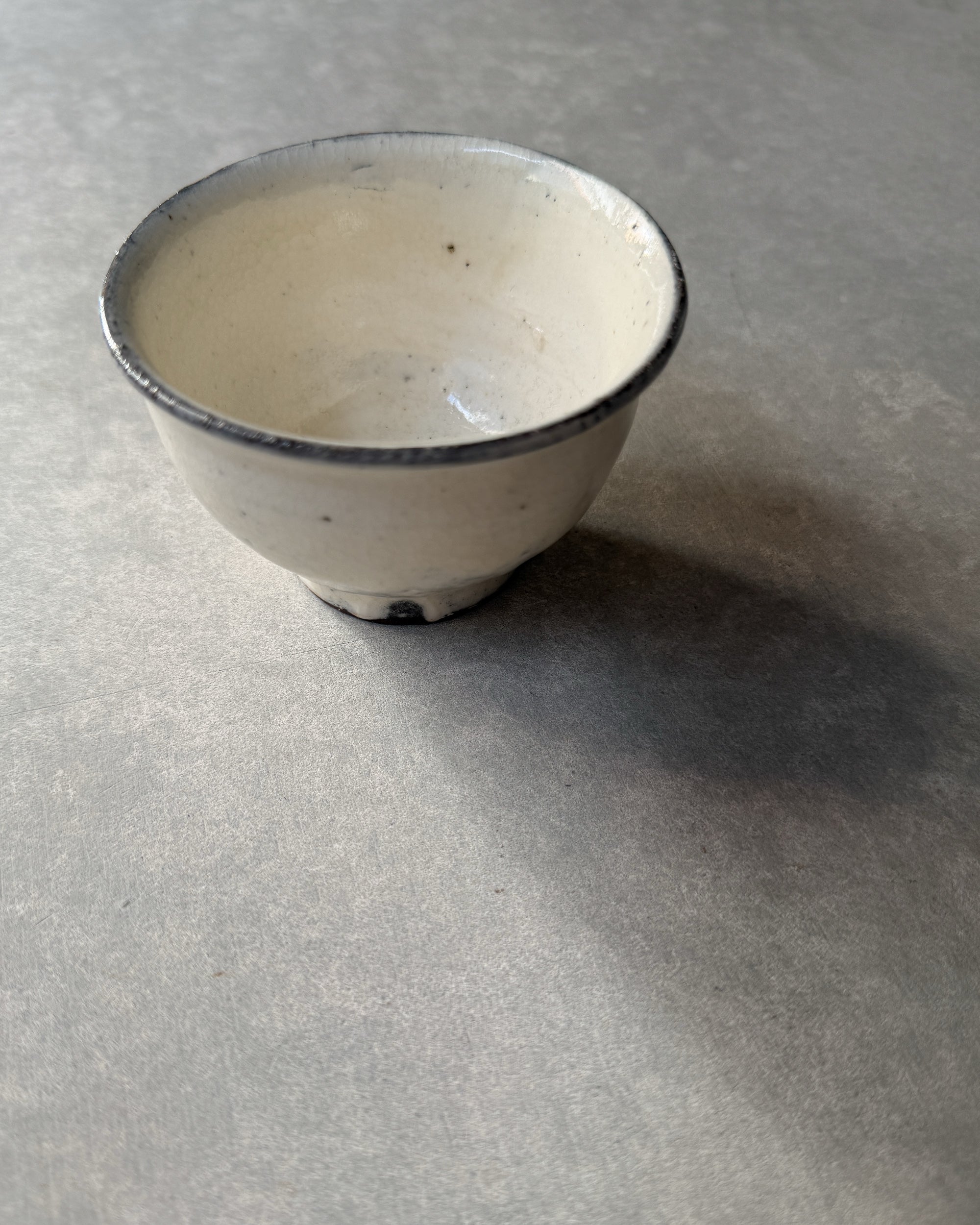 Wonki and J : small footed bowl