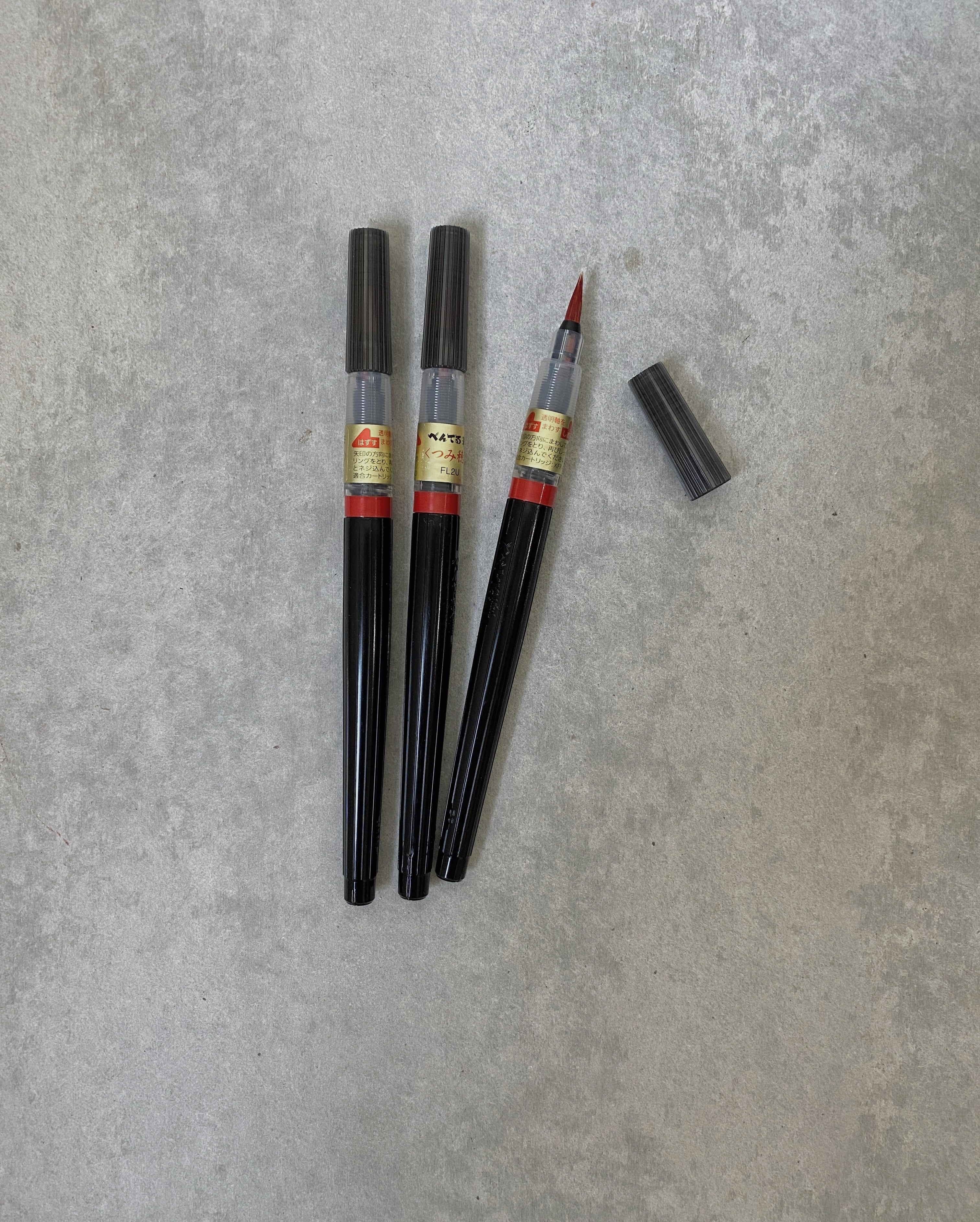 kuretake : brush pen