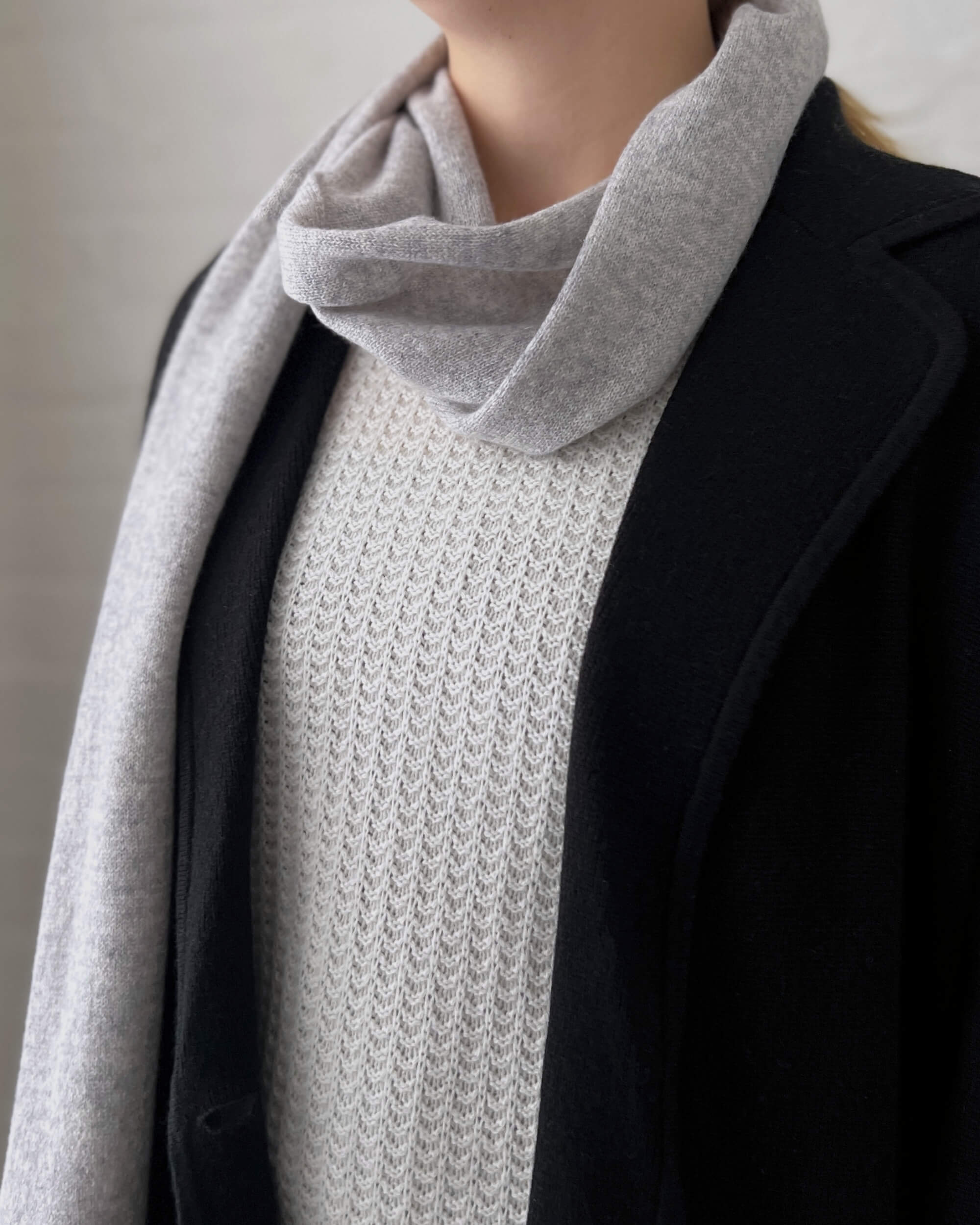 cashmerism : cashmere scarf in light grey