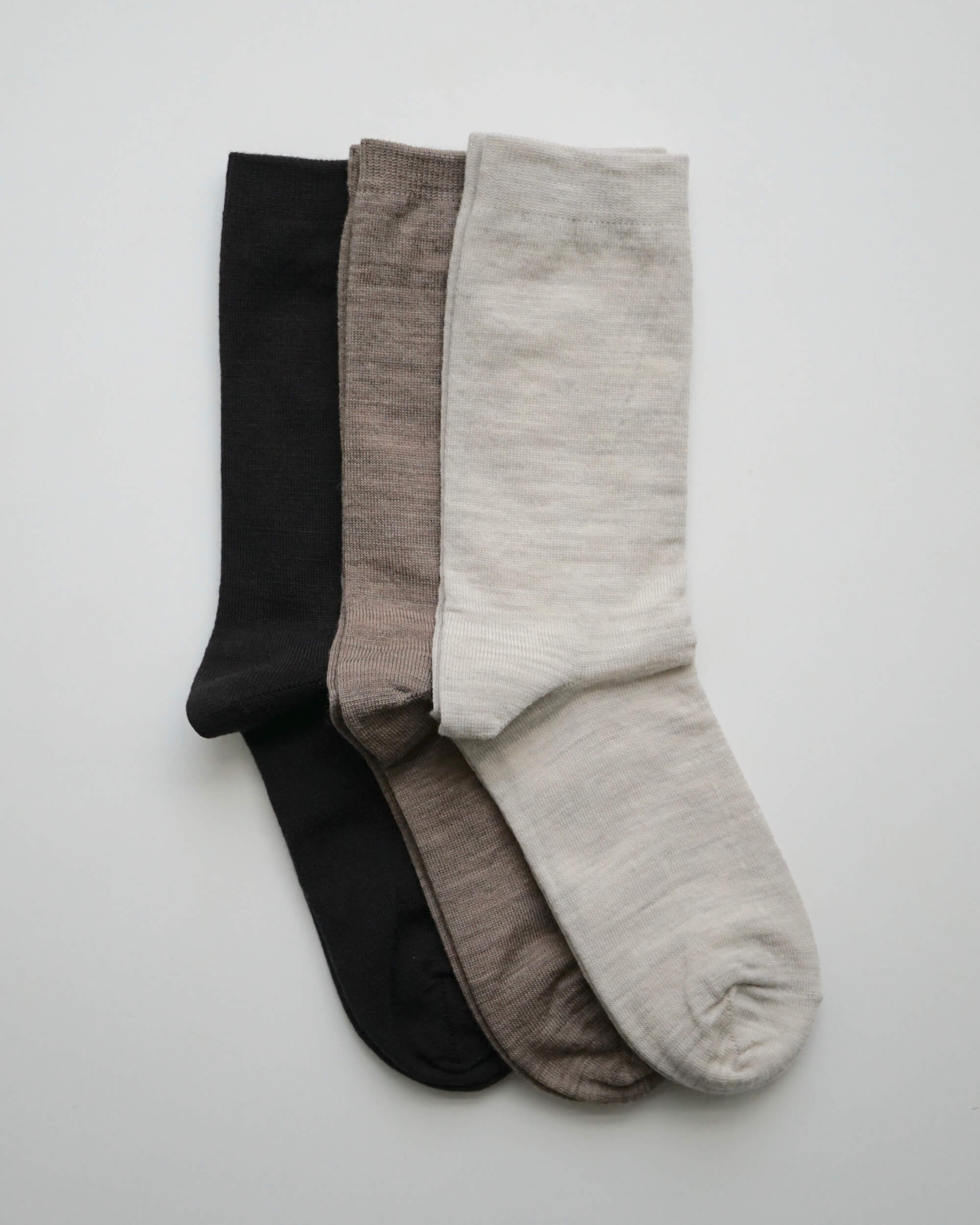hakne : silk wool double-faced socks