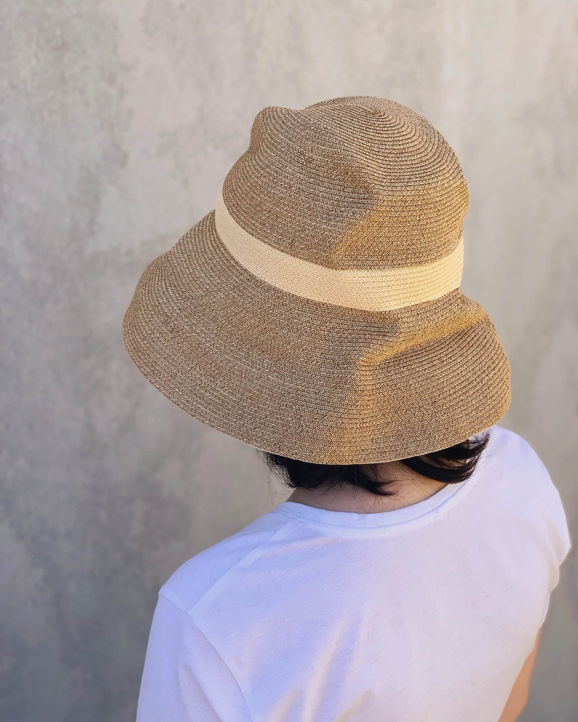 mature ha : boxed hat with barley stripe