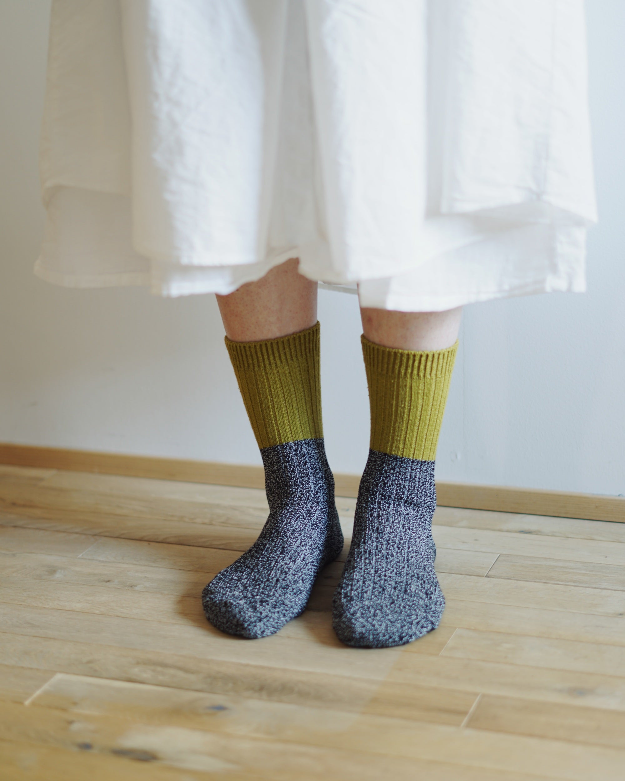 memeri : silk ribbed socks