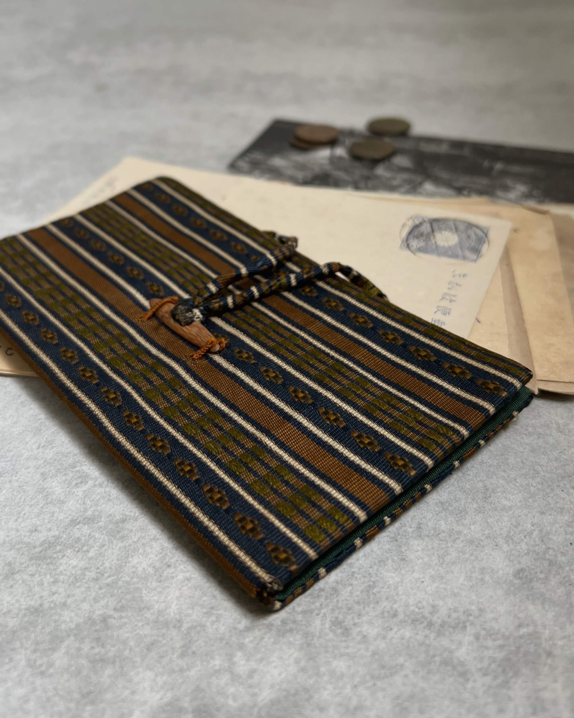 vintage japanese fabric billfold