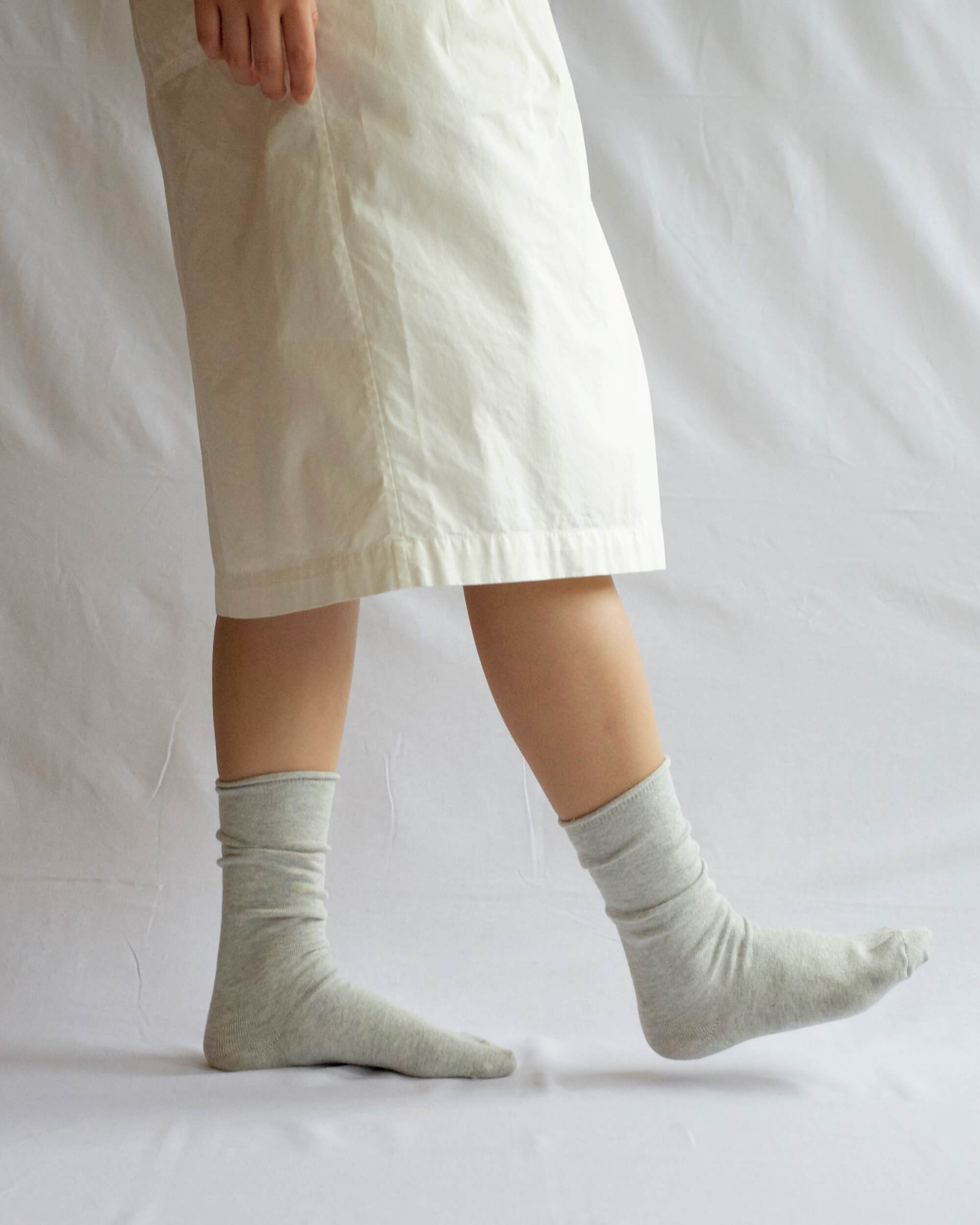 nishiguchi kutsushita : praha cashmere cotton socks